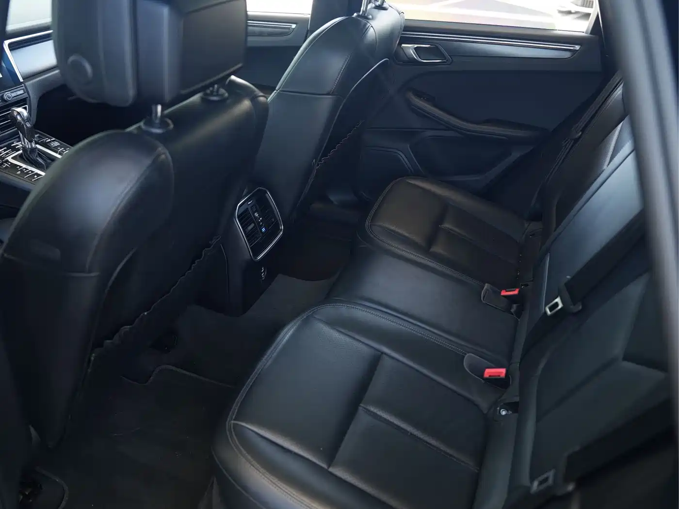 Porsche Macan 2020 Macan 2.0T фото 13
