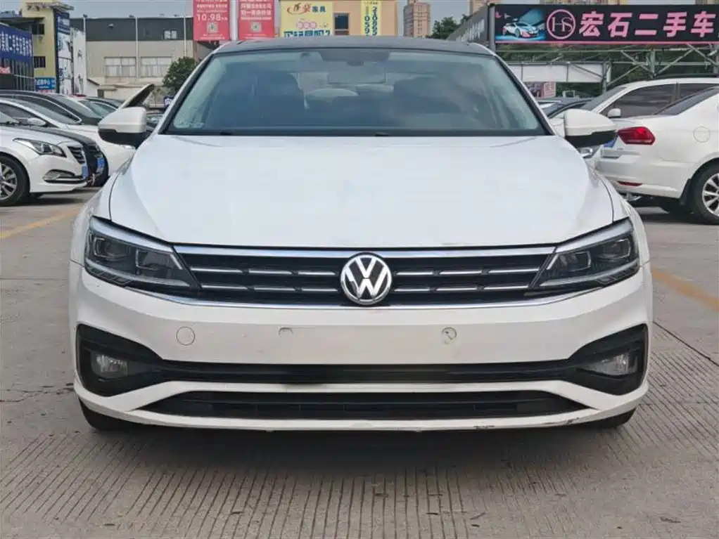 Volkswagen Lamando 2021 280TSI DSG Luxury Phantom Edition фото 2