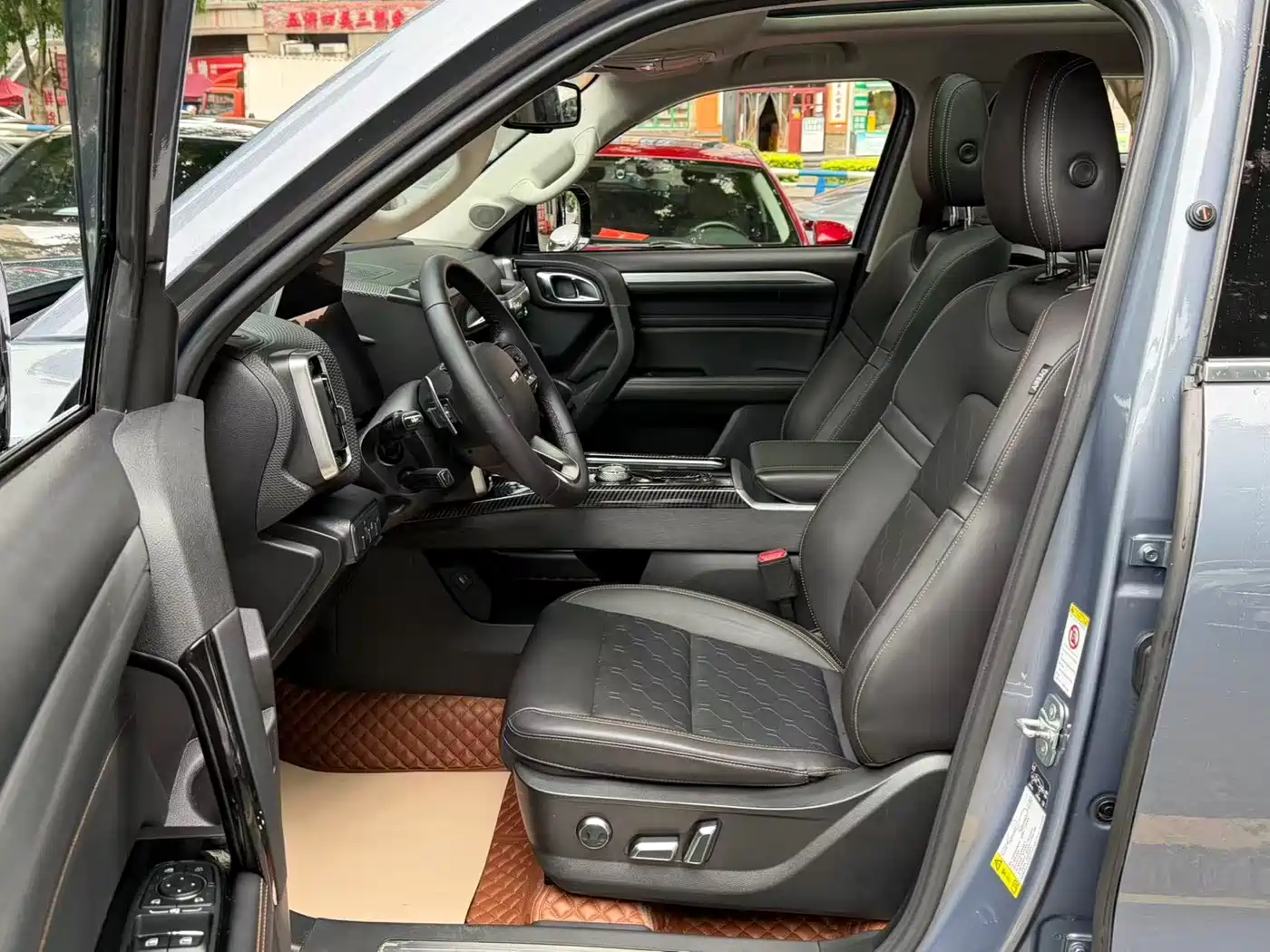 Haval Big Dog 2021 Facelift 1.5T DCT FWD Ma Quan-Wang Cai Edition фото 9