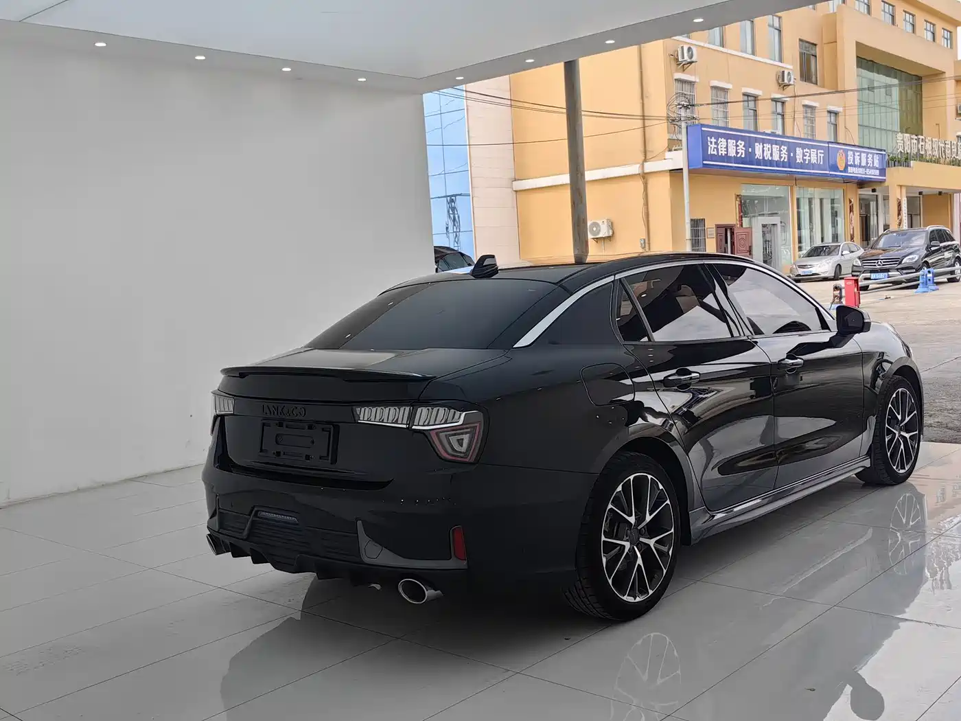 Lynk & Co 03 2019 2.0TD Auto Power Pro Version фото 13