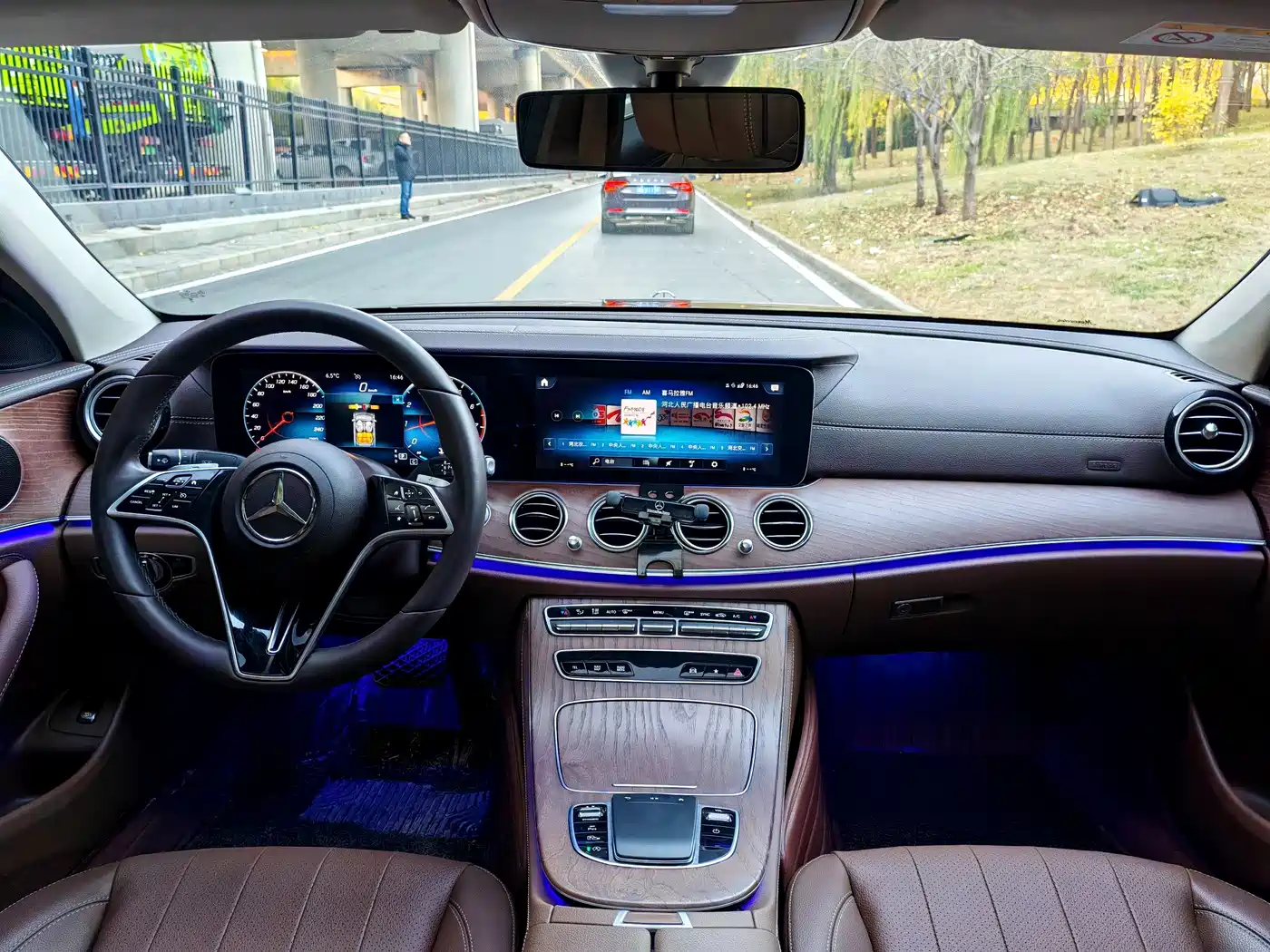 Mercedes-Benz E-Class 2021 E 300 L Fashion фото 9