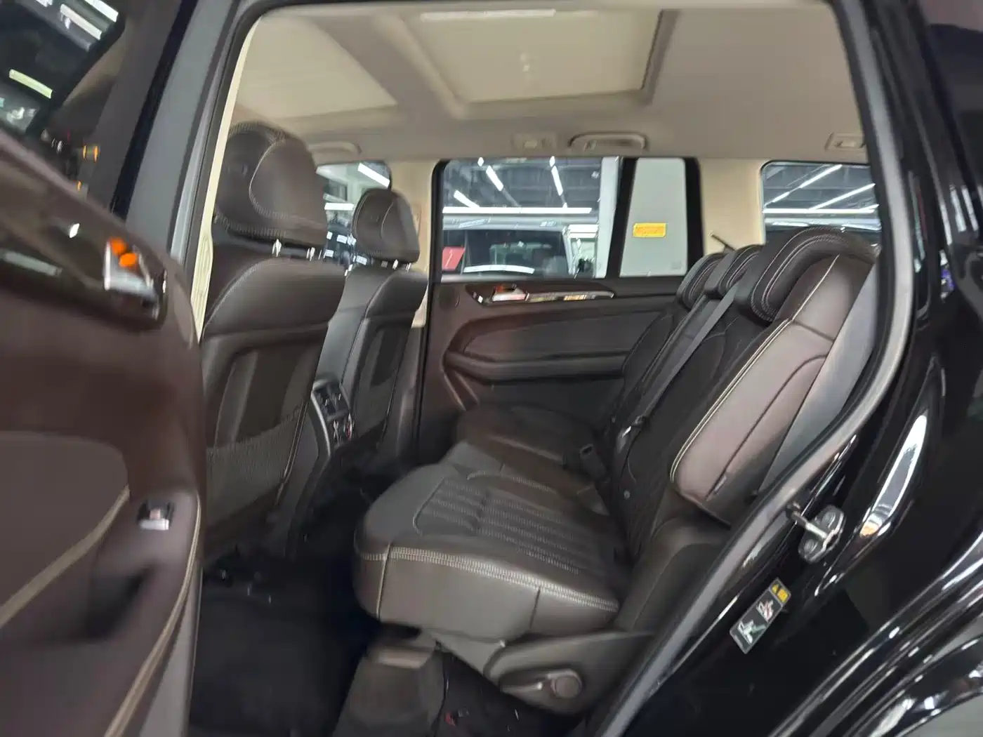 Mercedes-Benz GLS 2018 GLS 400 4MATIC Dynamic фото 12