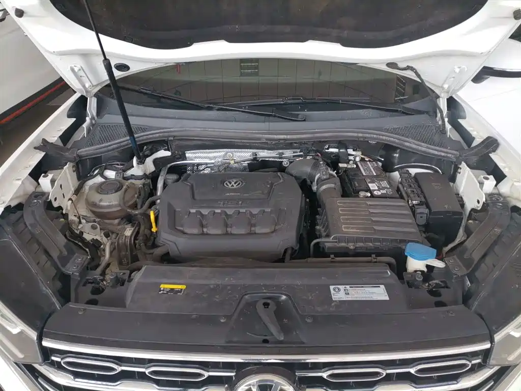 Volkswagen Tayron 2019 330TSI 2WD Luxury China VI фото 16