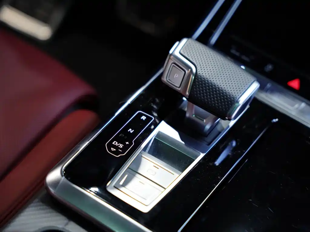 Audi SQ7 2024 2024 4.0 TFSI