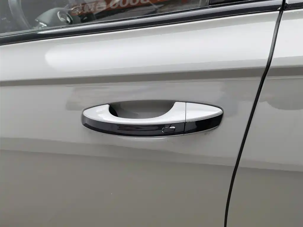 Volkswagen Lavida 2021 280TSI DSG Luxury Edition фото 18