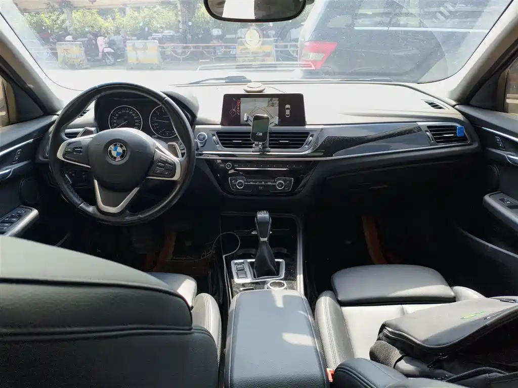 BMW 1 Series 2017 120i Design Package фото 10