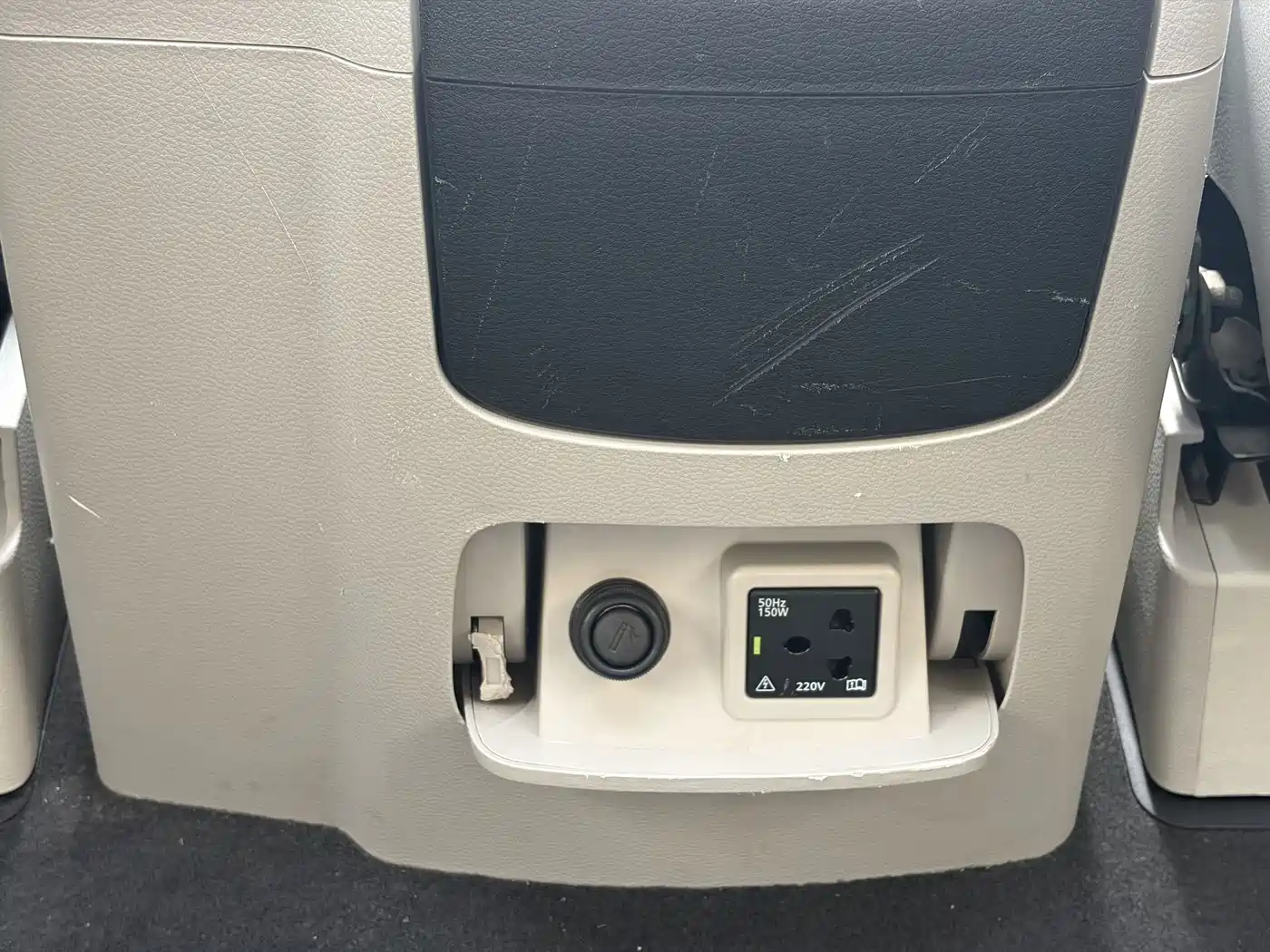 SAIC Maxus Maxus G10 2016 2016 2.0T Automatic Elite