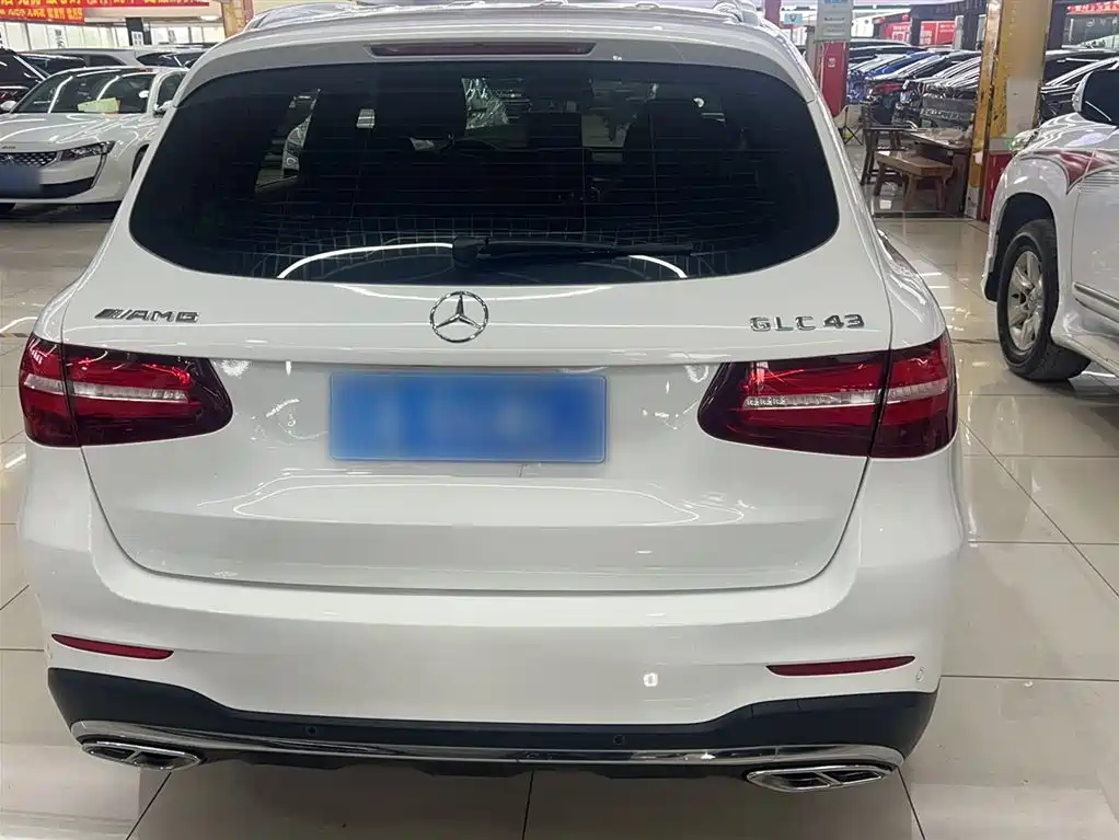 Mercedes-Benz GLC 2018 Facelift GLC 300 4MATIC Dynamic фото 5