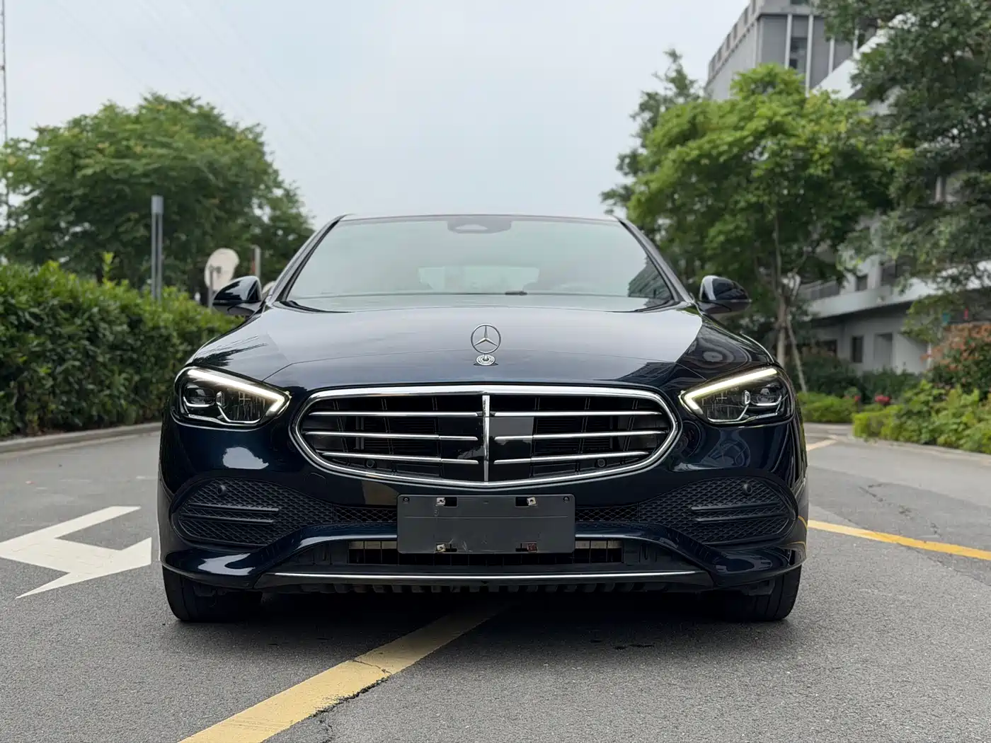 Mercedes-Benz C-Class 2022 C 260 L фото 2