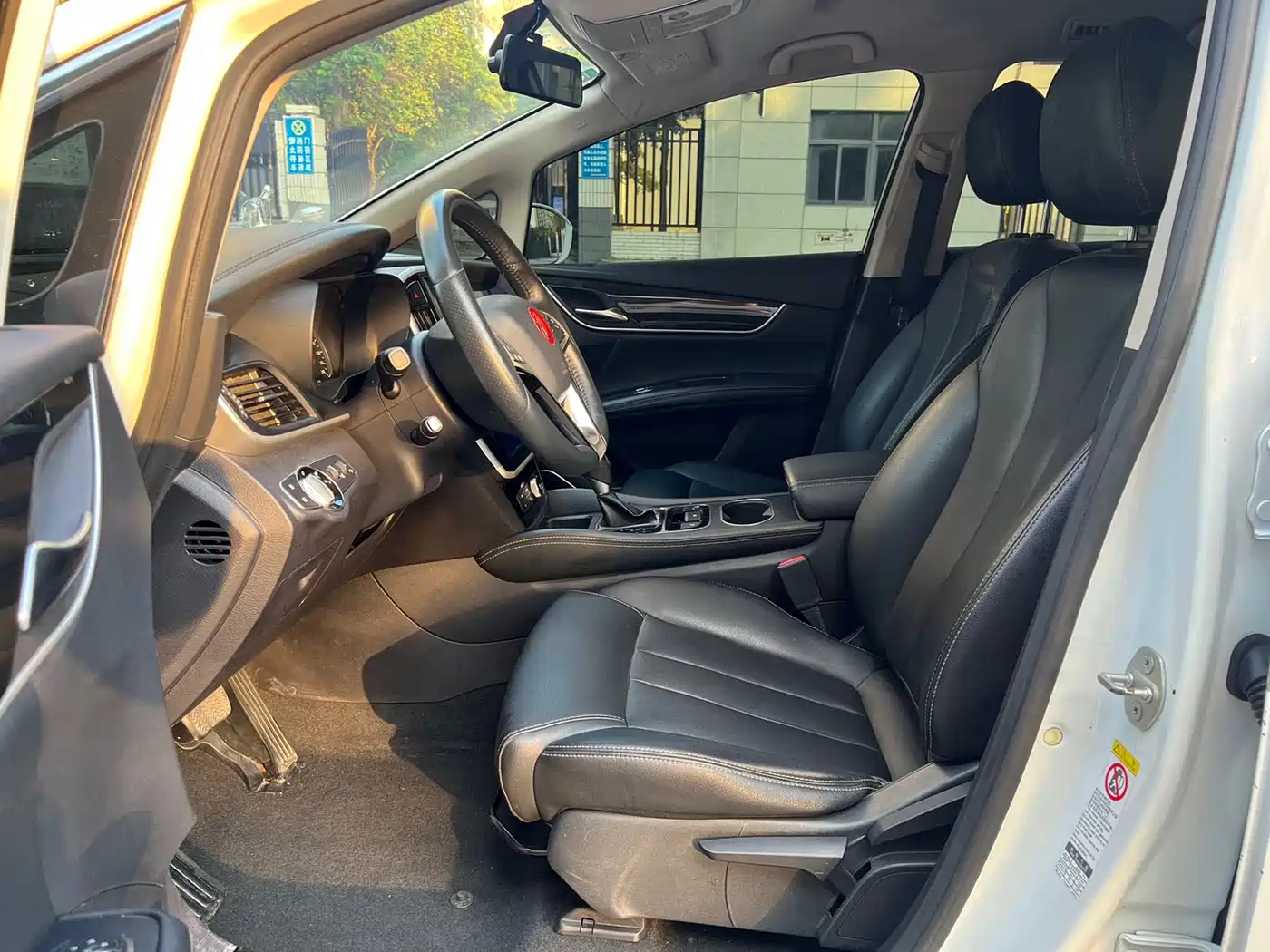 BYD Song MAX 2017 1.5T Auto Smart Elite 7-Seater фото 9
