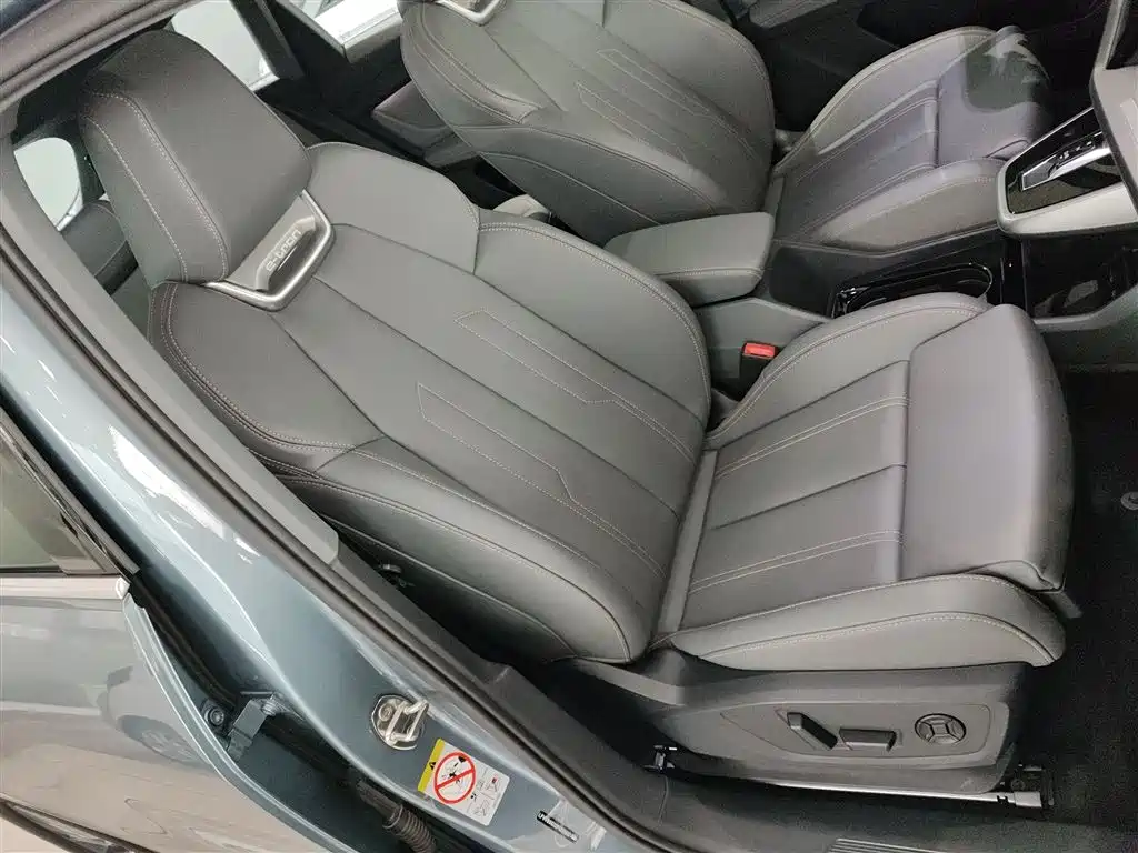 Audi Q4 e-tron 2024 40 e-tron Pioneer Edition фото 25