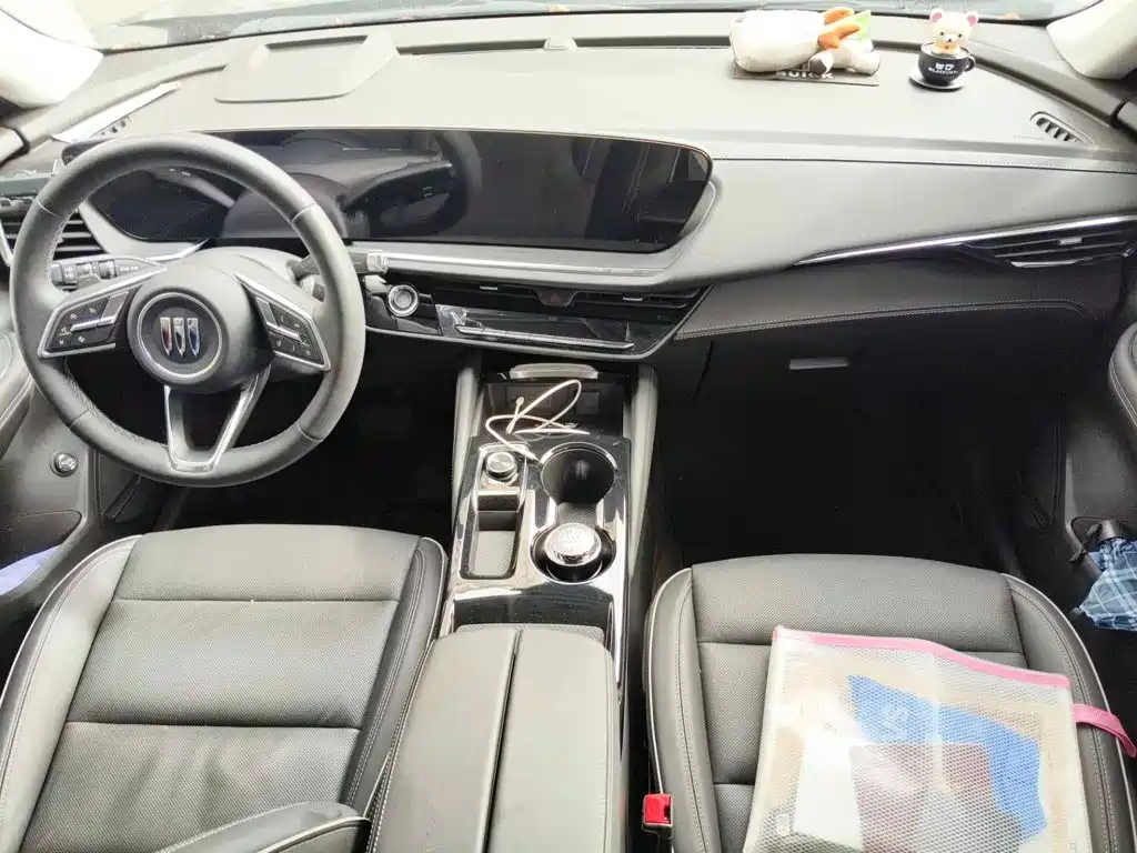 Buick Envision Plus 2025 2025 Enclave Plus 28T 2WD Platinum Edition