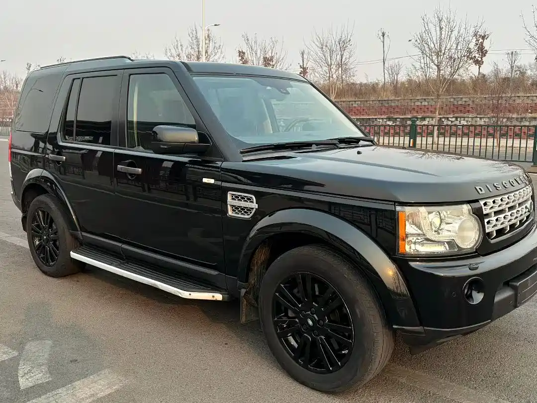 Land Rover Discovery 2011 5.0 V8 HSE фото 3