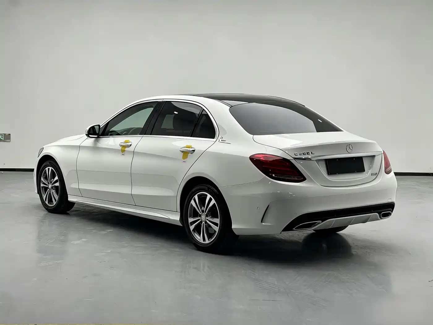Mercedes-Benz C-Class 2016 C 200 L Sport фото 4