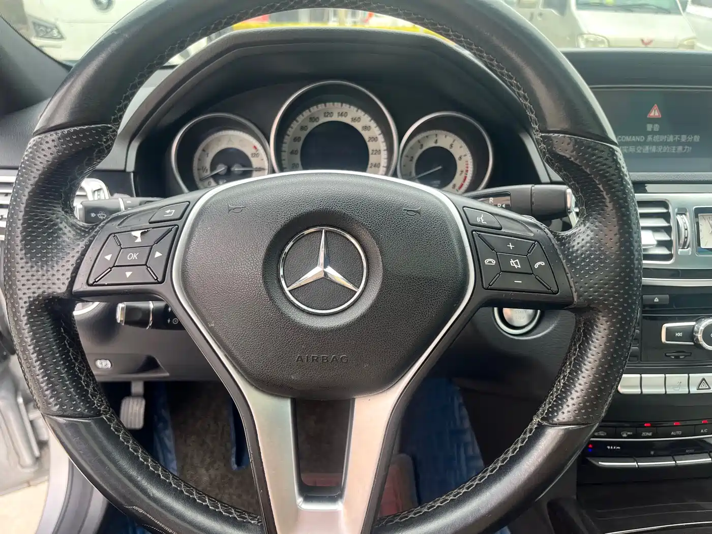 Mercedes-Benz E-Class 2015 E 260 L Sport фото 16
