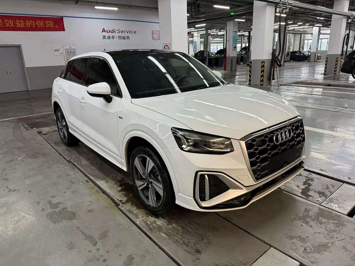 AUDI Q2L
