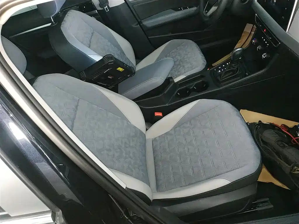 Volkswagen Lavida 2024 Model 300TSI DSG Full Comfort Edition фото 25