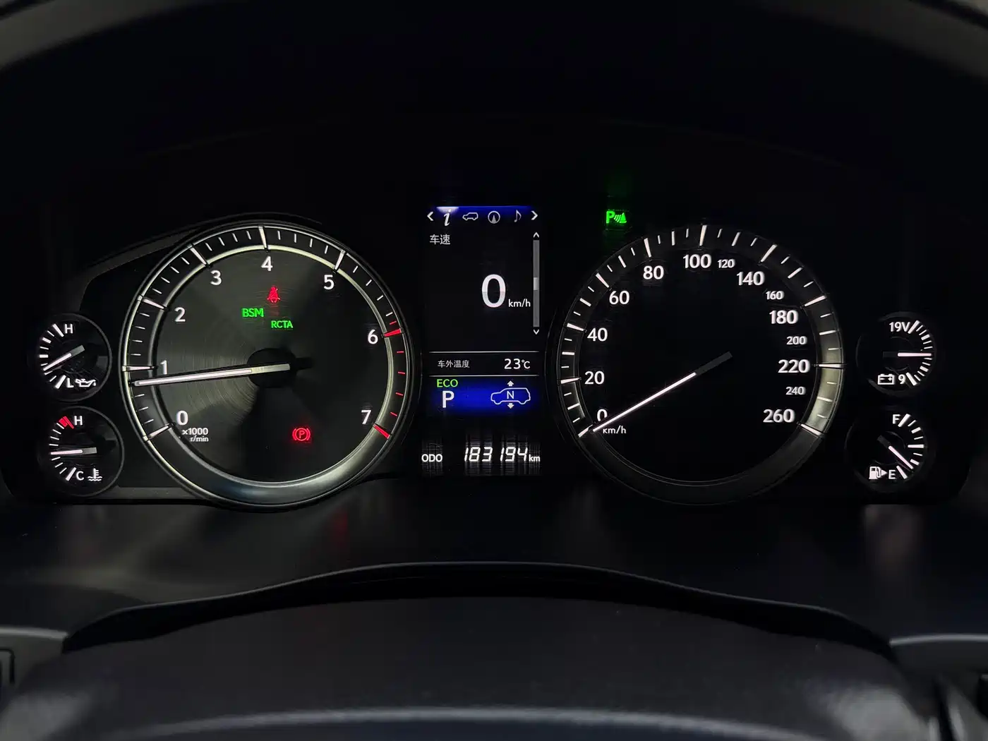 Lexus LX 2017 570 Prestige Luxury фото 8