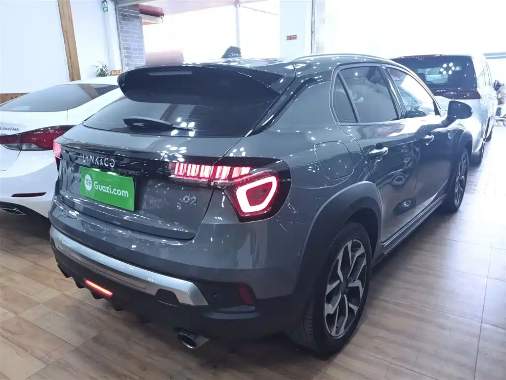 Lynk & Co 02 2018 1.5T DCT 2WD Power Edition China V фото 7