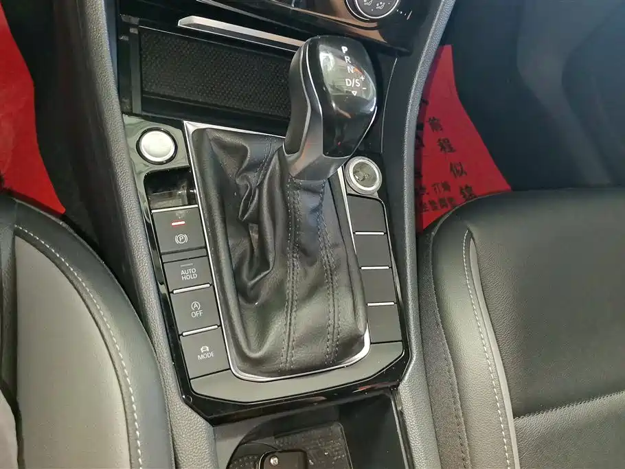 Volkswagen Sagitar 2019 280TSI DSG Comfort Edition China VI фото 16