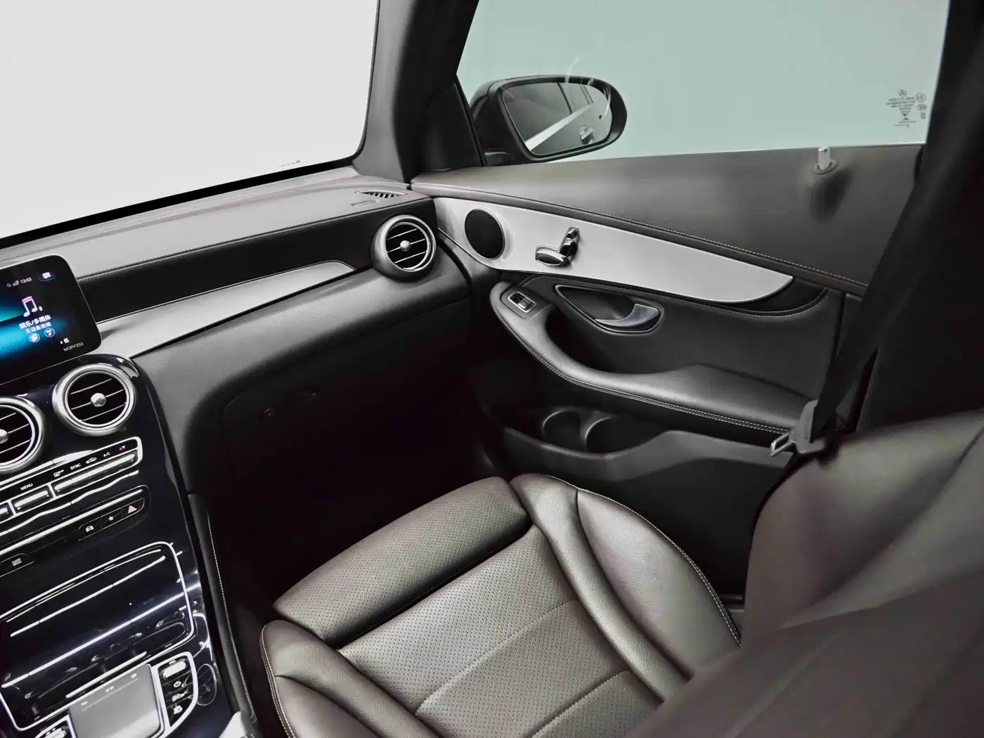 Mercedes-Benz GLC 2020 Facelift GLC 260 L 4MATIC Dynamic фото 34