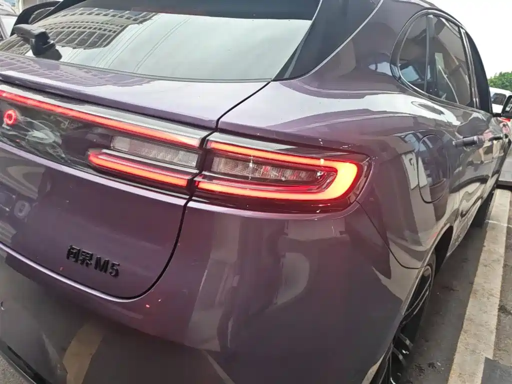 AITO Wenjie AITO M5 2025 Extended Range Ultra AWD фото 8
