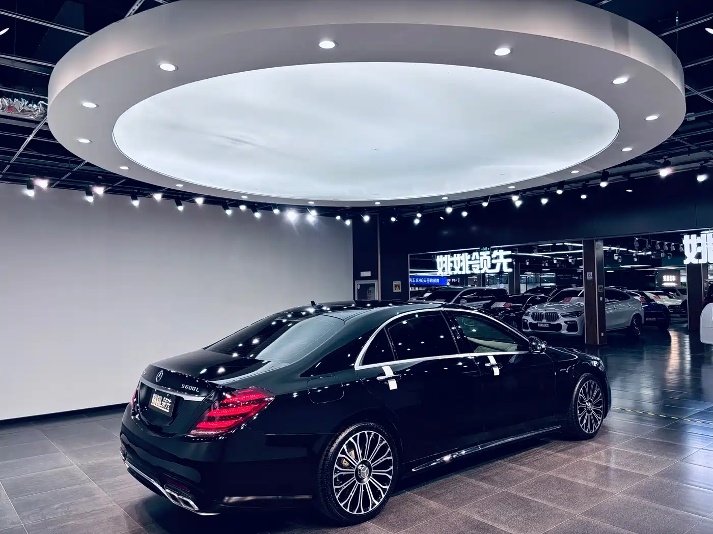 Mercedes-Benz S-Class 2019 S 350 L Luxury Ultimate Edition фото 3