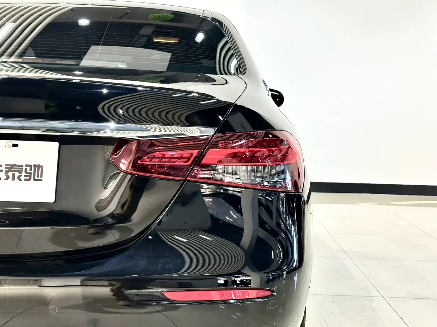 Mercedes-Benz E-Class 2023 Facelift E 300 L Luxury фото 7