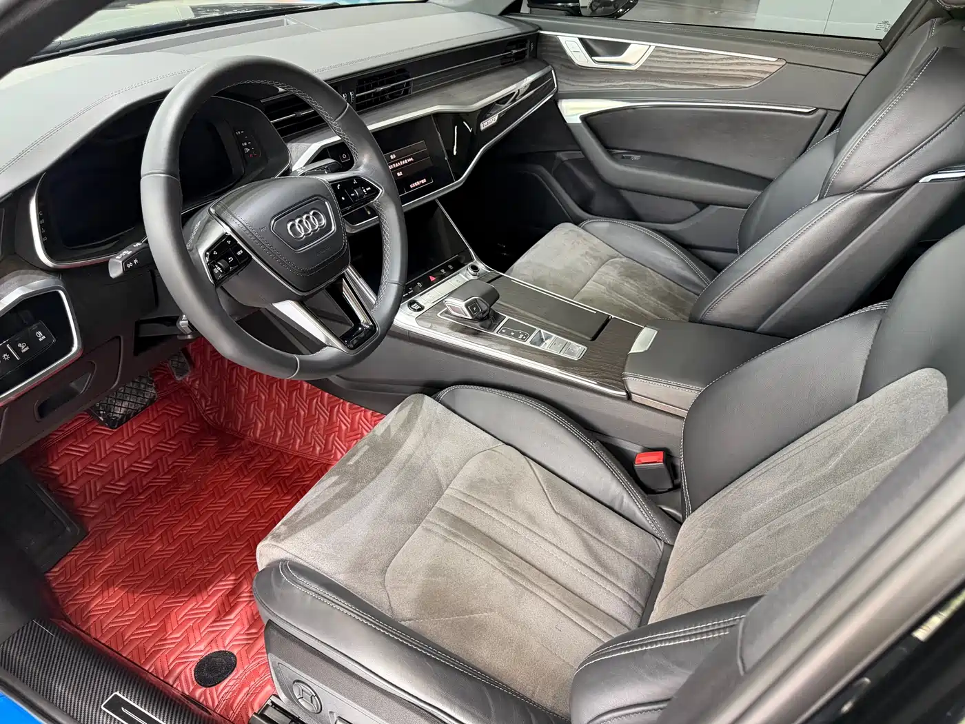 Audi A6L 2024 45 TFSI quattro Premium Dynamic фото 4