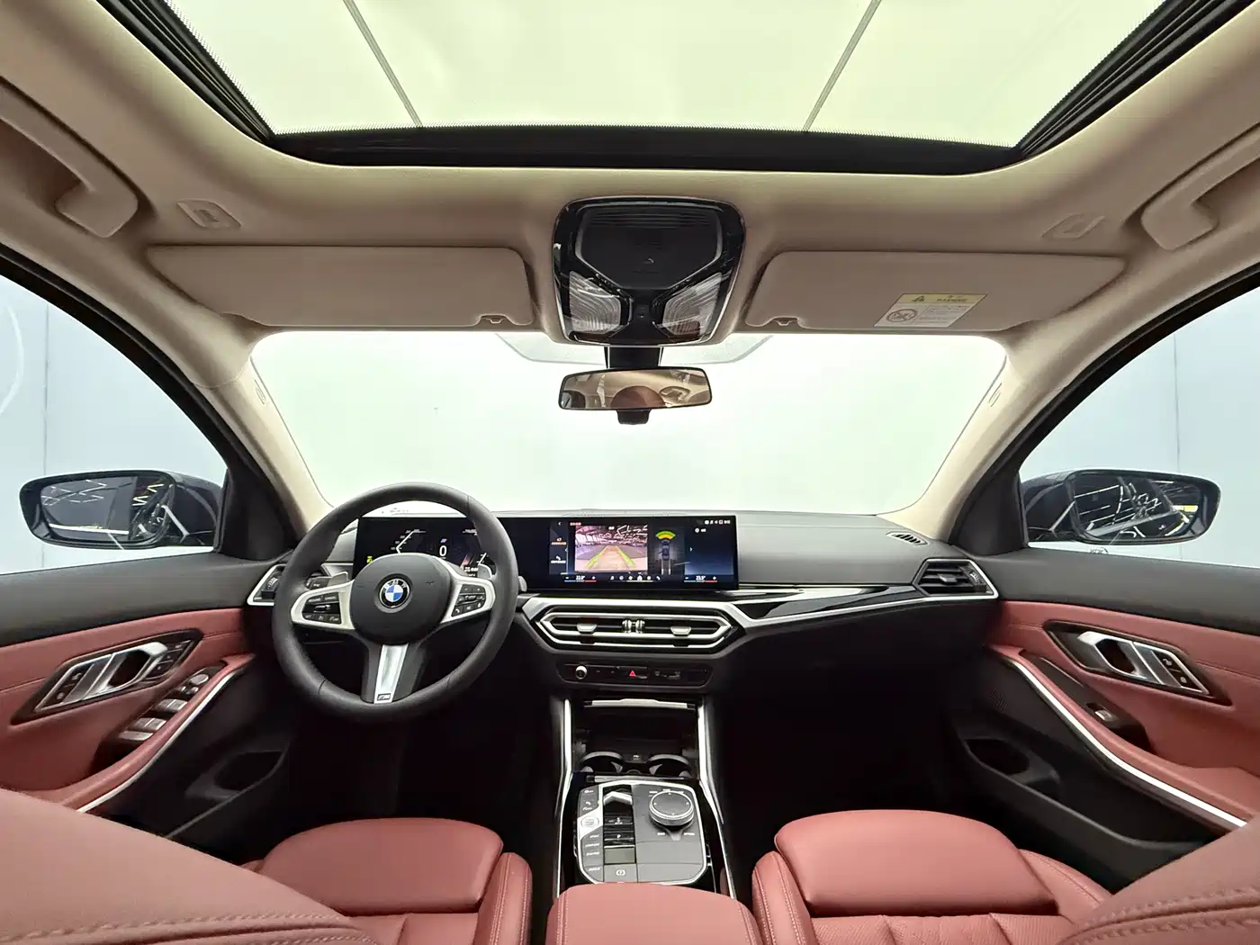 BMW 3 Series 2023 320Li M Sport Package фото 9