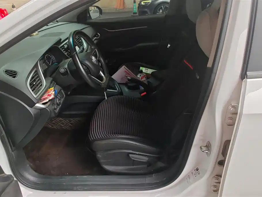 Buick Excelle 2021 1.3T Auto Mild Hybrid Elite фото 9