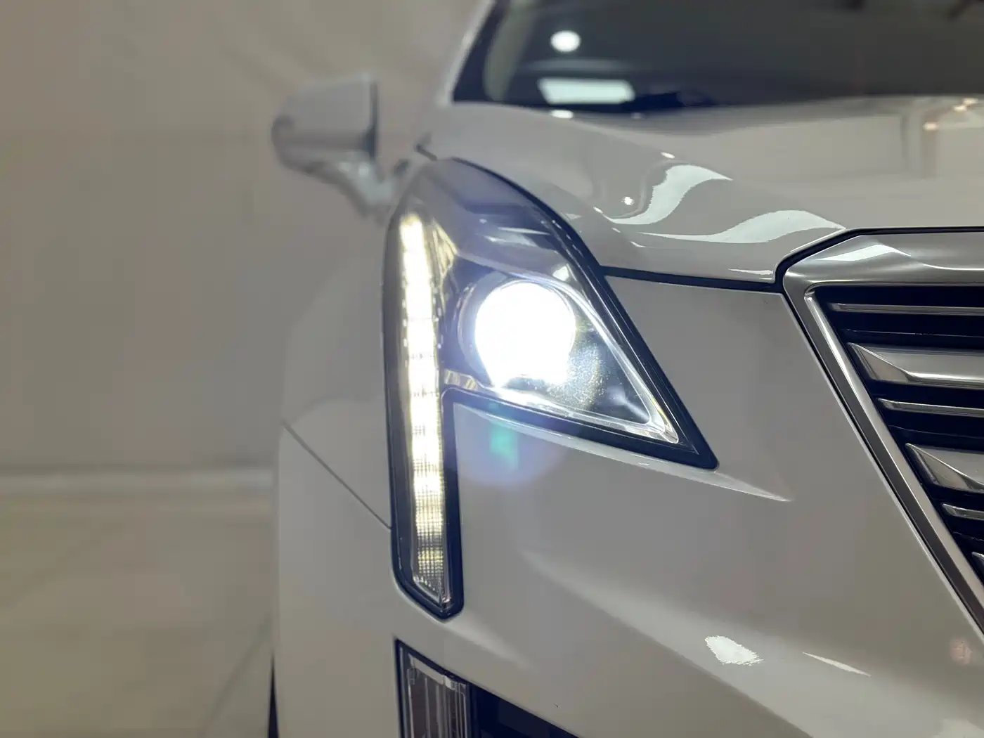 Cadillac XT5 2018 25T Luxury фото 4