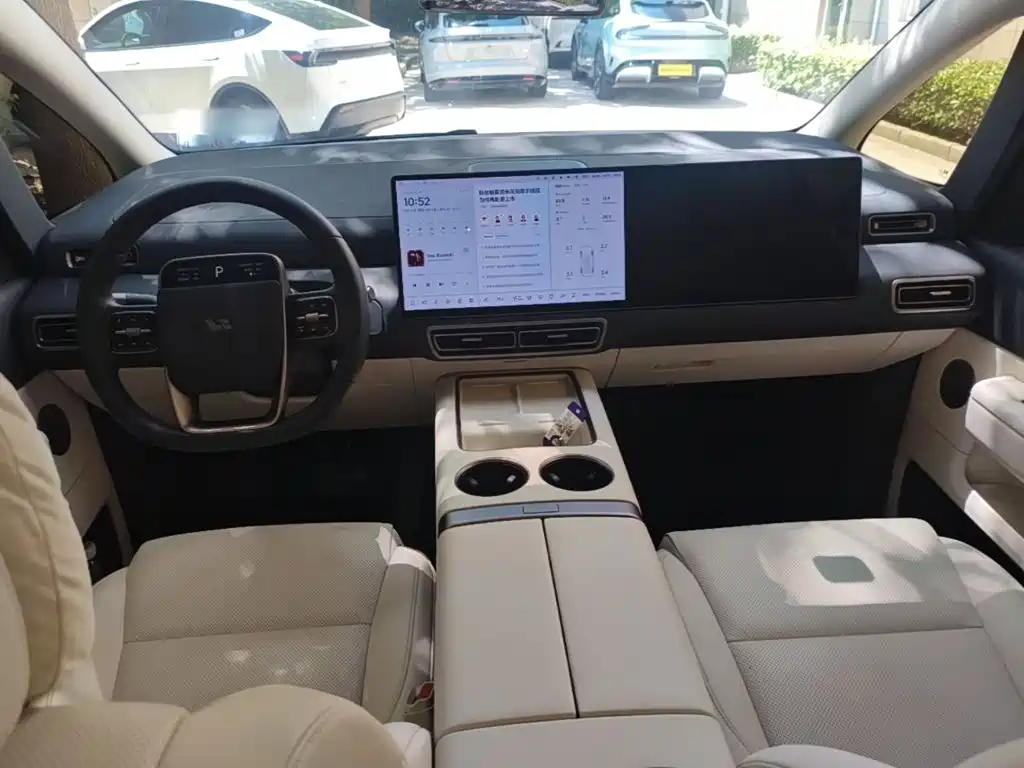 Li Auto MEGA 2025 2025 Model Home Family Special Edition