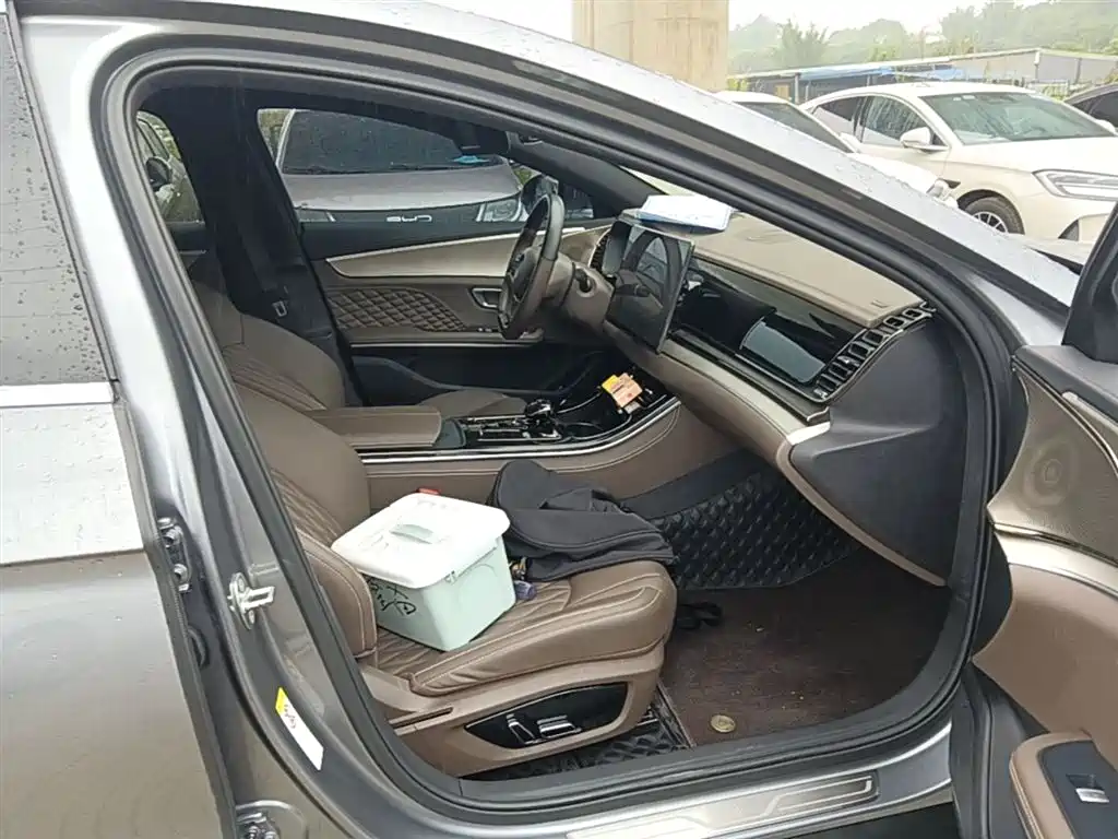 BYD Han 2023 EV Champion Edition 506KM FWD Premium фото 25