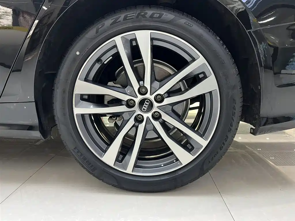 Audi A6L 2024 40 TFSI Luxury Dynamic фото 8