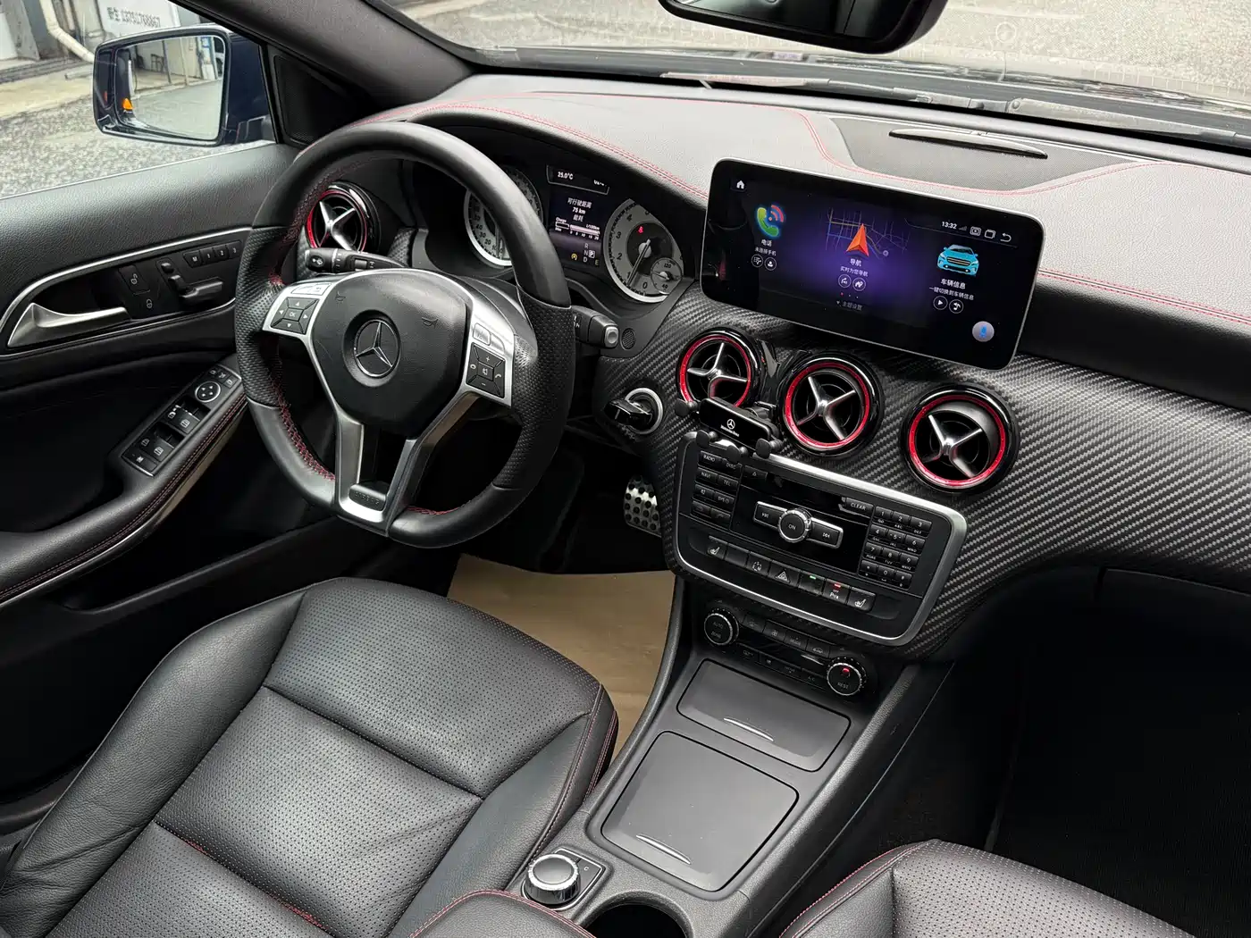 Mercedes-Benz A-Class (Import) 2016 A 260 Sport фото 6