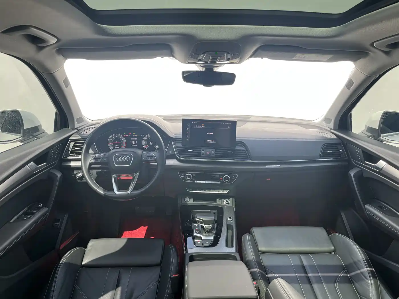 Audi Q5L 2023 45T Luxury Dynamic фото 8