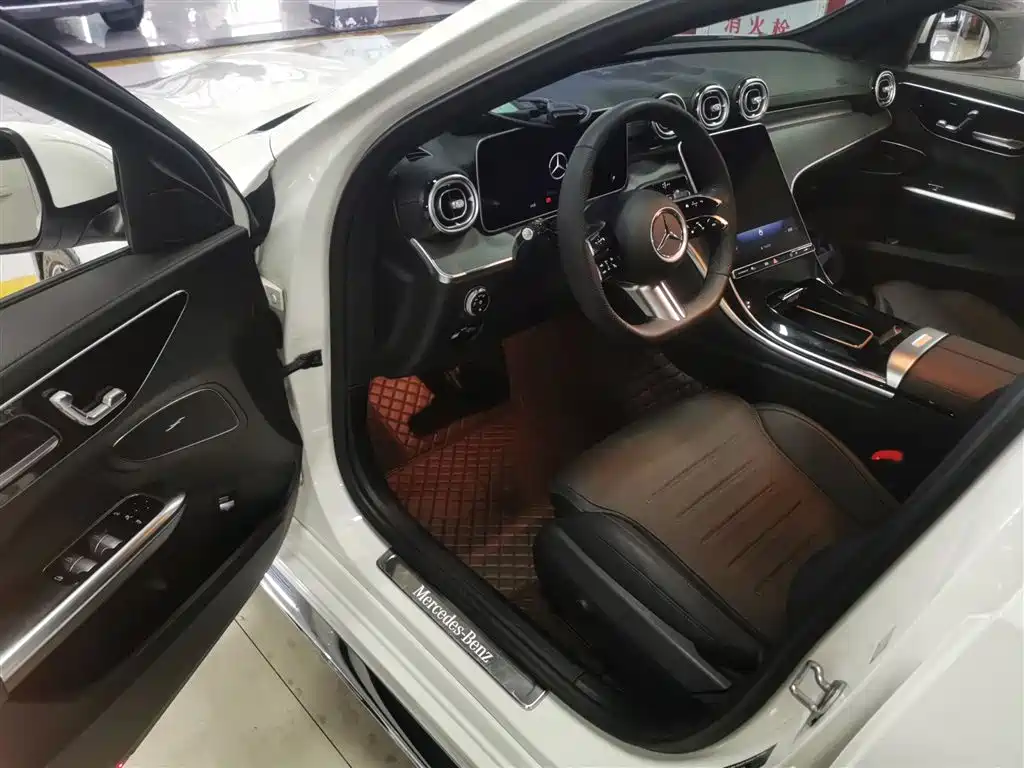 Mercedes-Benz C-Class 2023 Facelift C 260 L Sport Edition фото 16