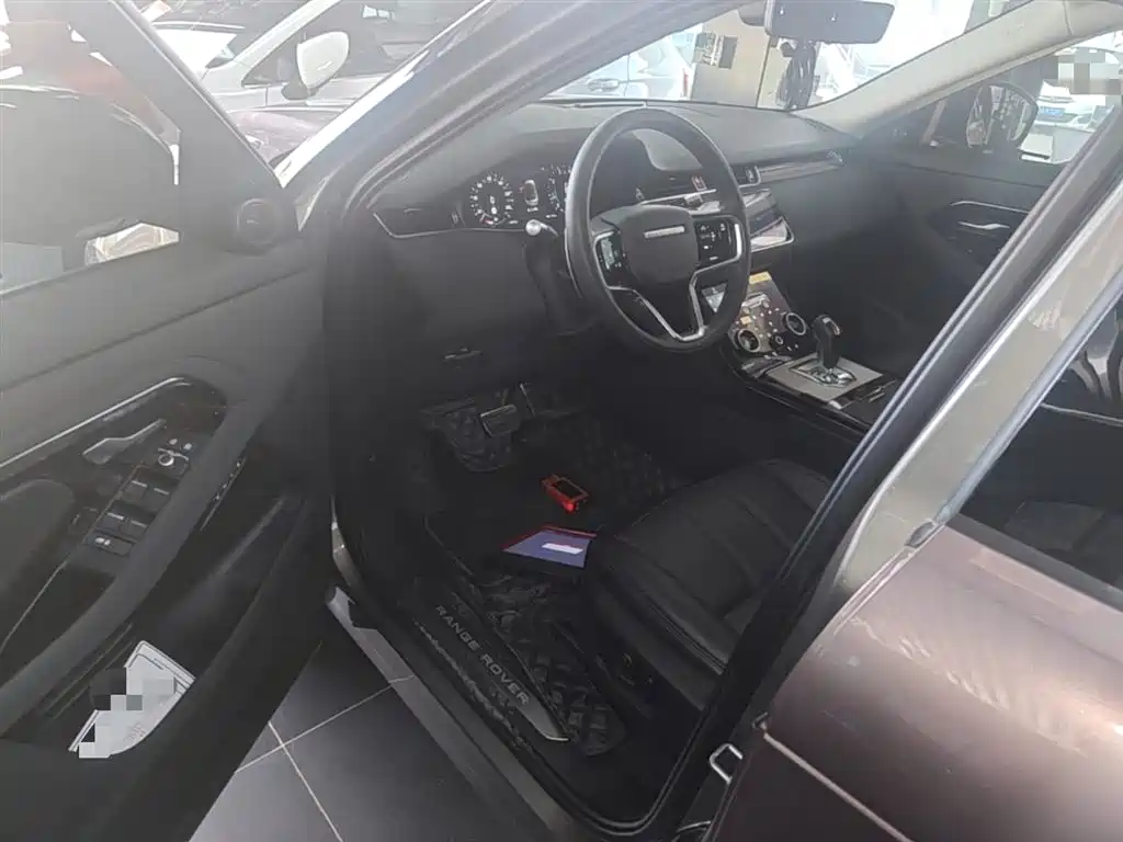 Land Rover Range Rover Evoque 2022 Facelift Range Rover Evoque L 249PS R-Dynamic Luxury фото 16