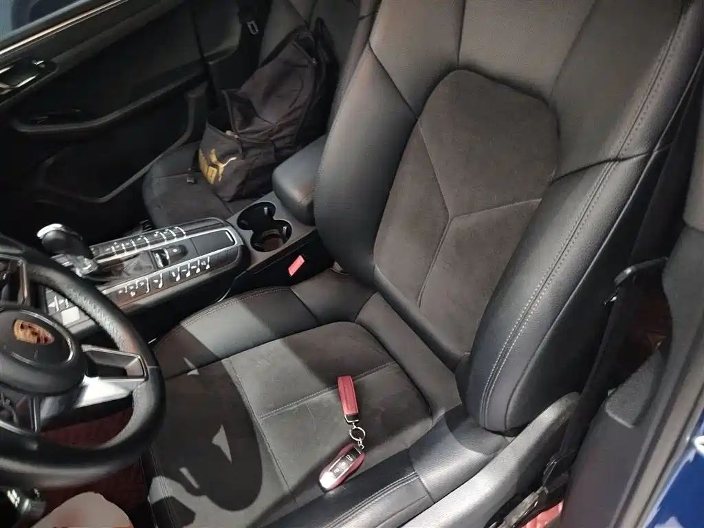 Porsche Macan 2018 Macan 2.0T фото 11
