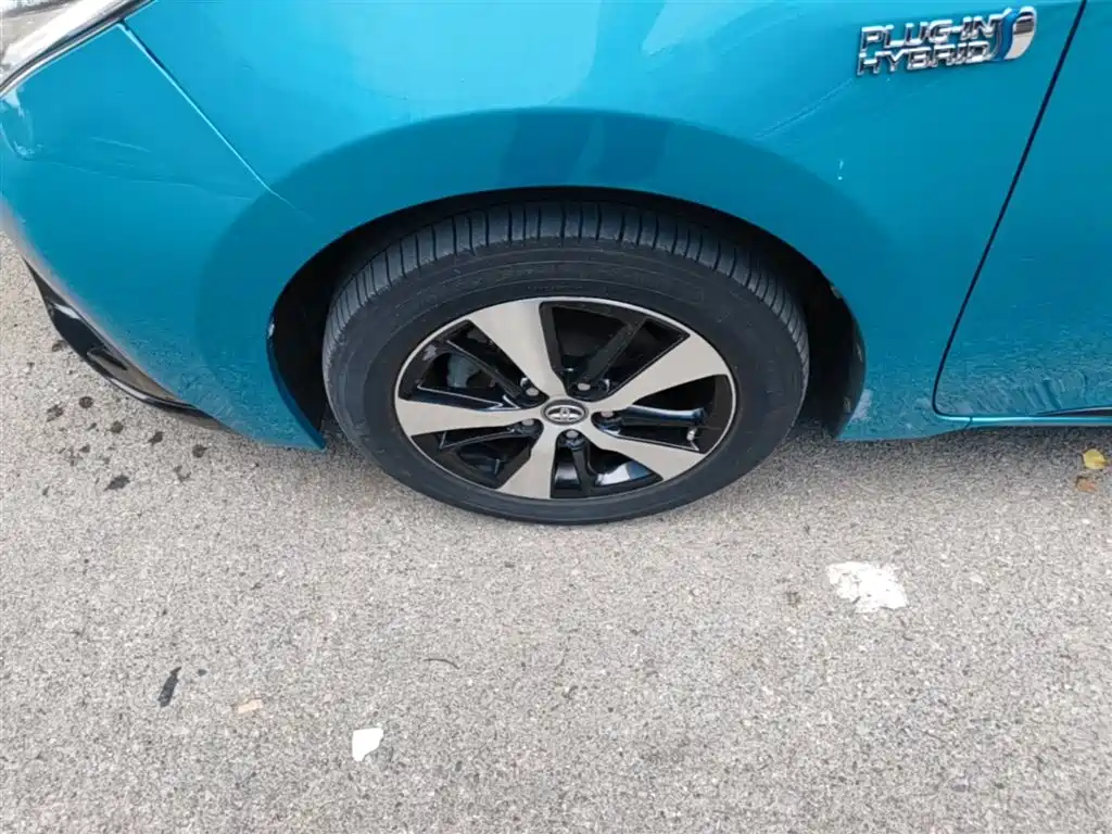 Toyota Levin Twin Engine E+ 2019 1.8PH V E-CVT Luxury Edition фото 23