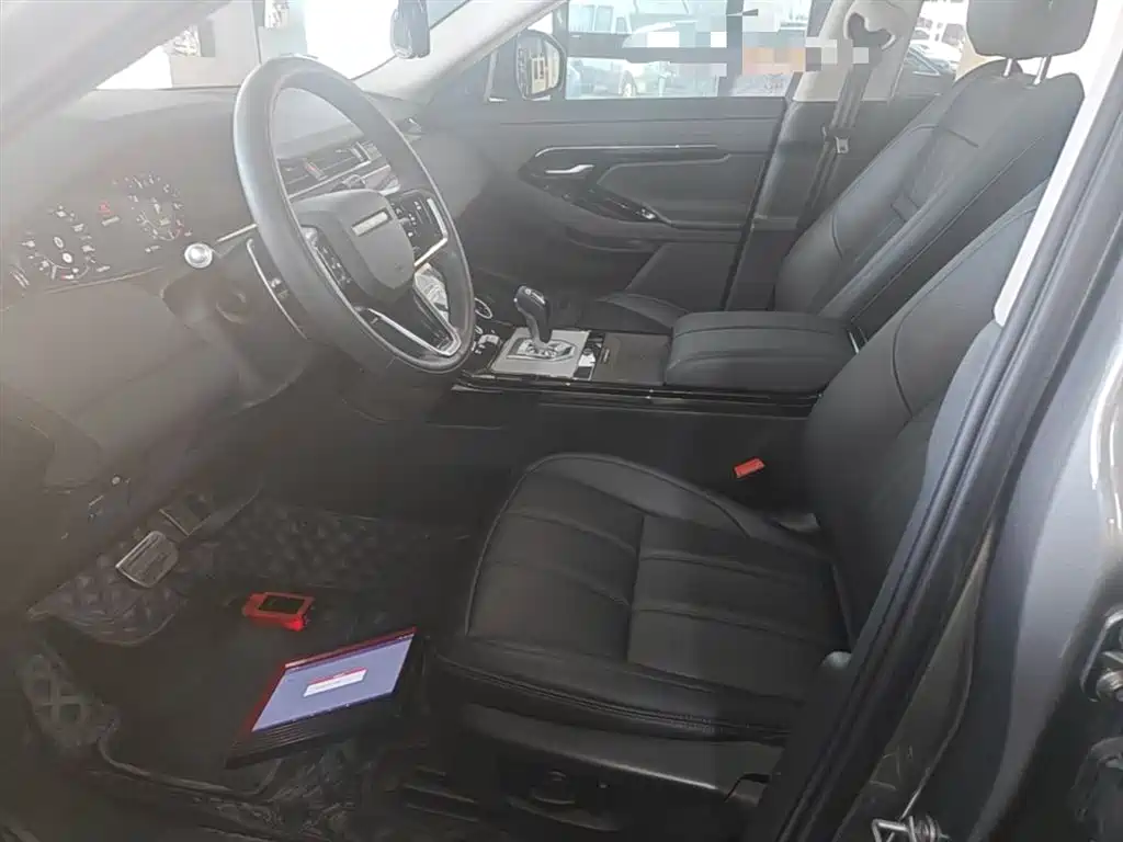 Land Rover Range Rover Evoque 2022 Facelift Range Rover Evoque L 249PS R-Dynamic Luxury фото 15