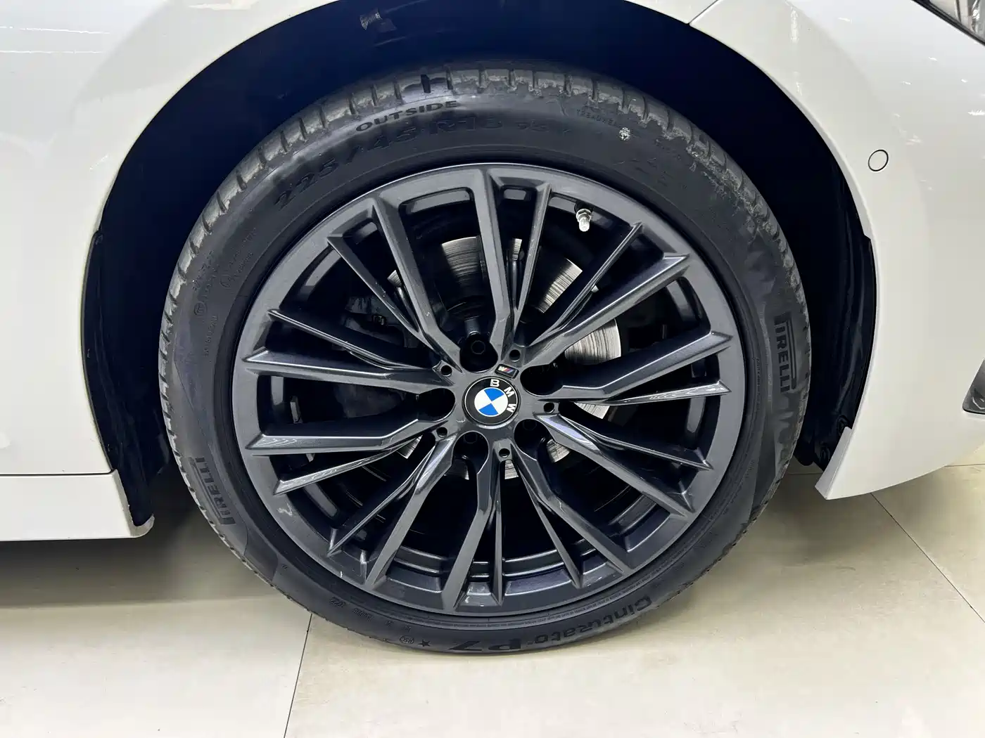 BMW 3 Series 2023 325i M Sport Black Night Package фото 8
