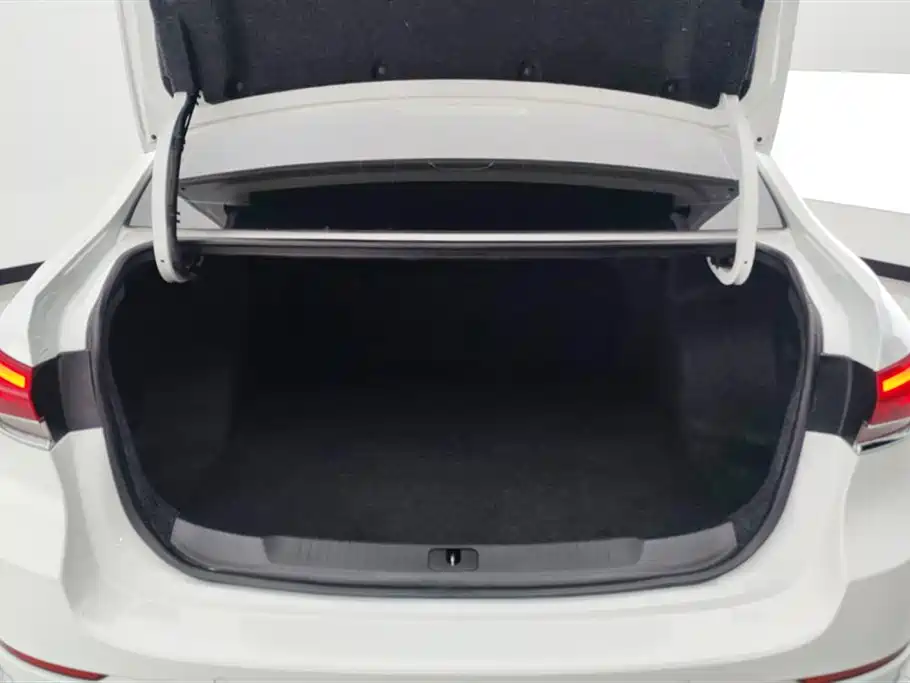 Buick Excelle 2021 Facelift Exemplar 1.5L Auto Elite фото 4