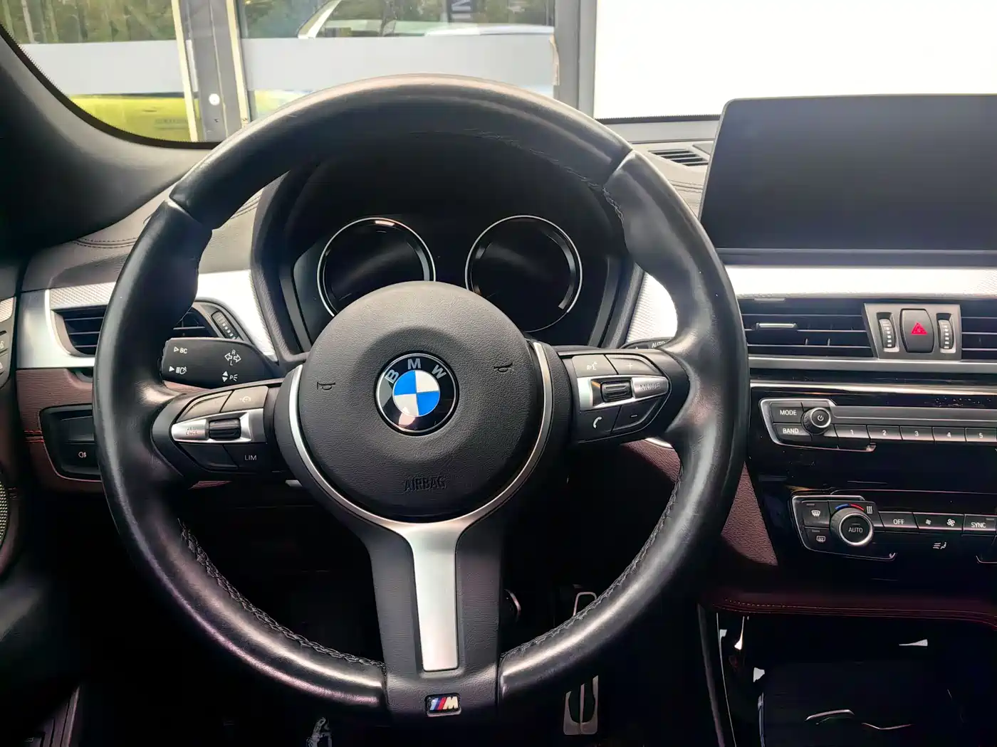 BMW X2 2022 sDrive25i Black Night Edition фото 8