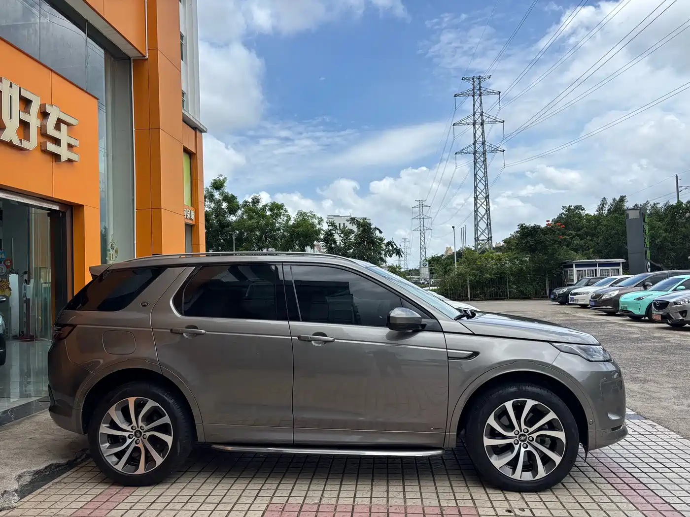 Land Rover Discovery Sport 2021 249PS R-Dynamic S Performance Edition фото 9