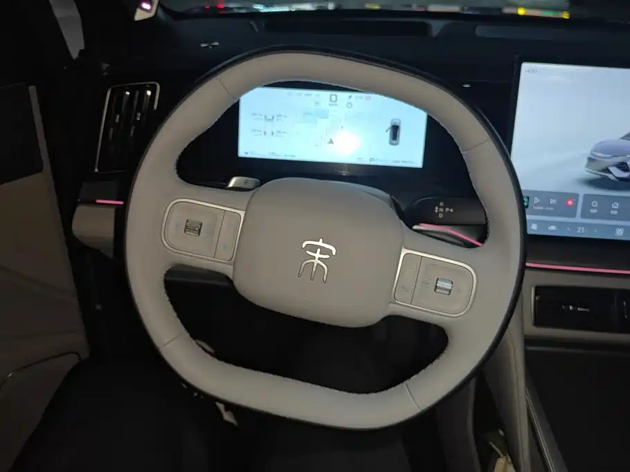 BYD Song Ultra 2026 2026 EV 710KM Surpassing Edition (Lidar Version)