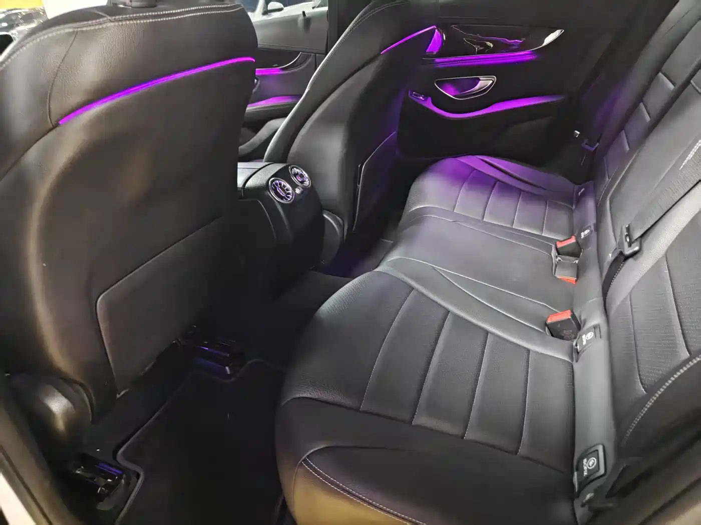 Mercedes-Benz GLC 2016 GLC 260 4MATIC Luxury фото 10