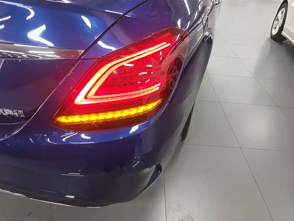 Mercedes-Benz C-Class 2021 C 200 L Fashion Sport Edition фото 8