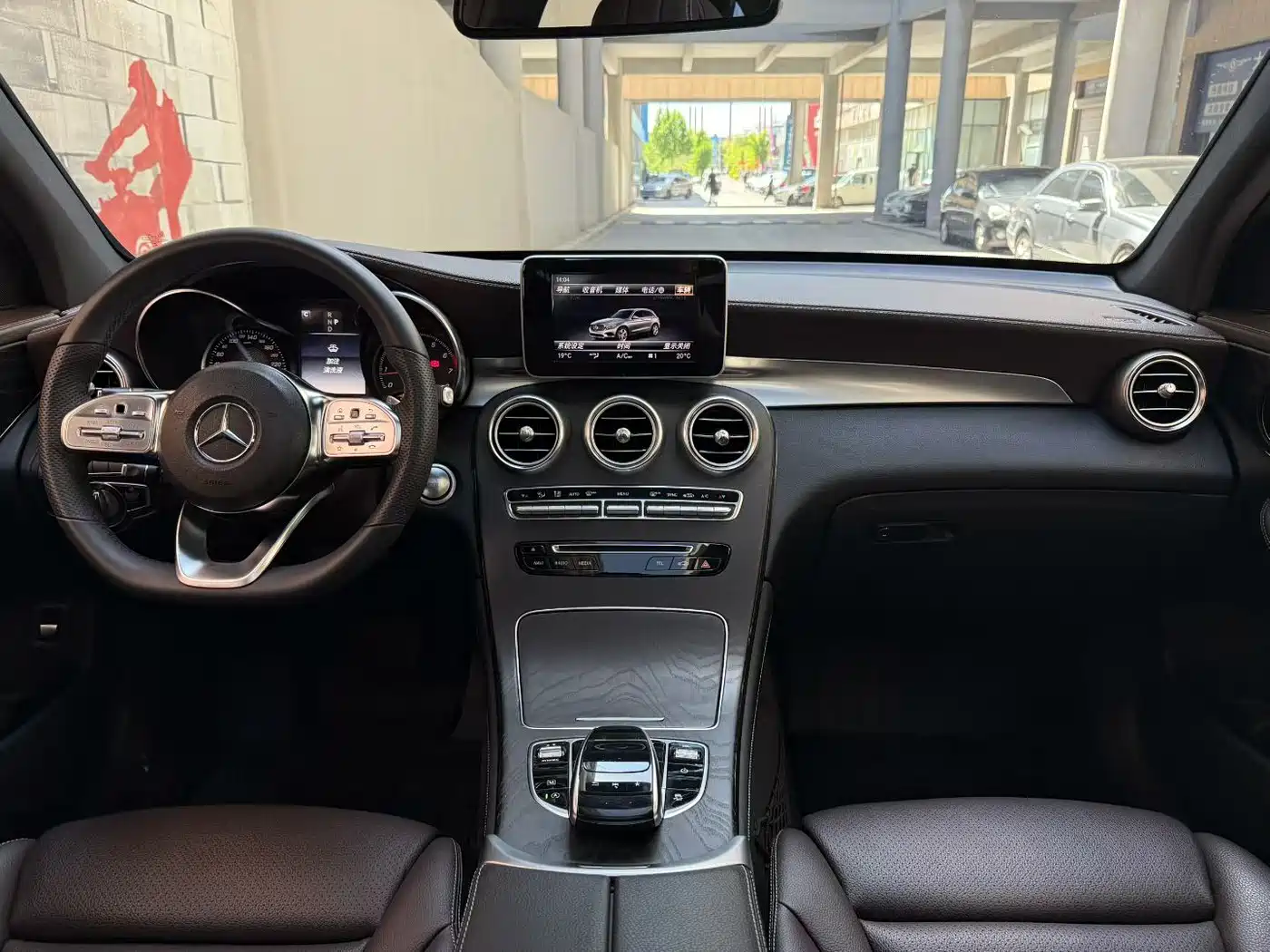 Mercedes-Benz GLC 2019 GLC 260 4MATIC Luxury фото 7
